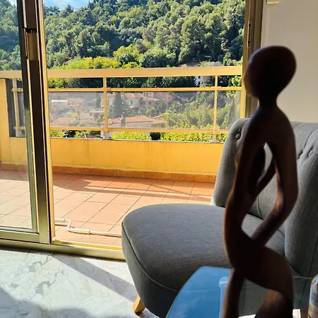 T2 - Garage - Proche Centre & Apartment Menton