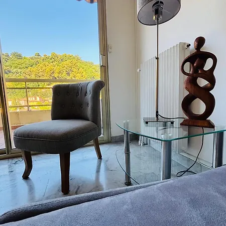 Appartement T2 - Garage - Proche Centre & *