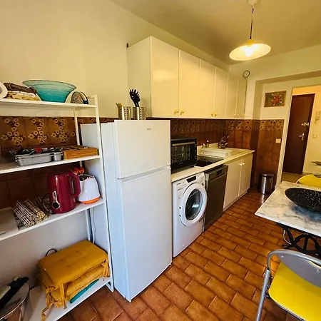 T2 - Garage - Proche Centre & Appartement Menton